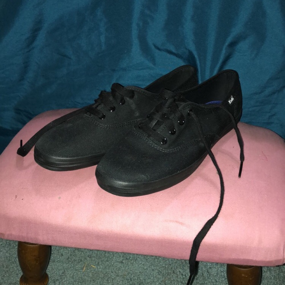 Black Keds